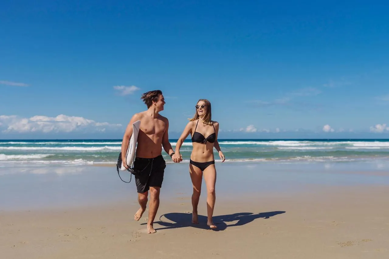 Element On Coolum Beachfront Sunshine Coast 4*,