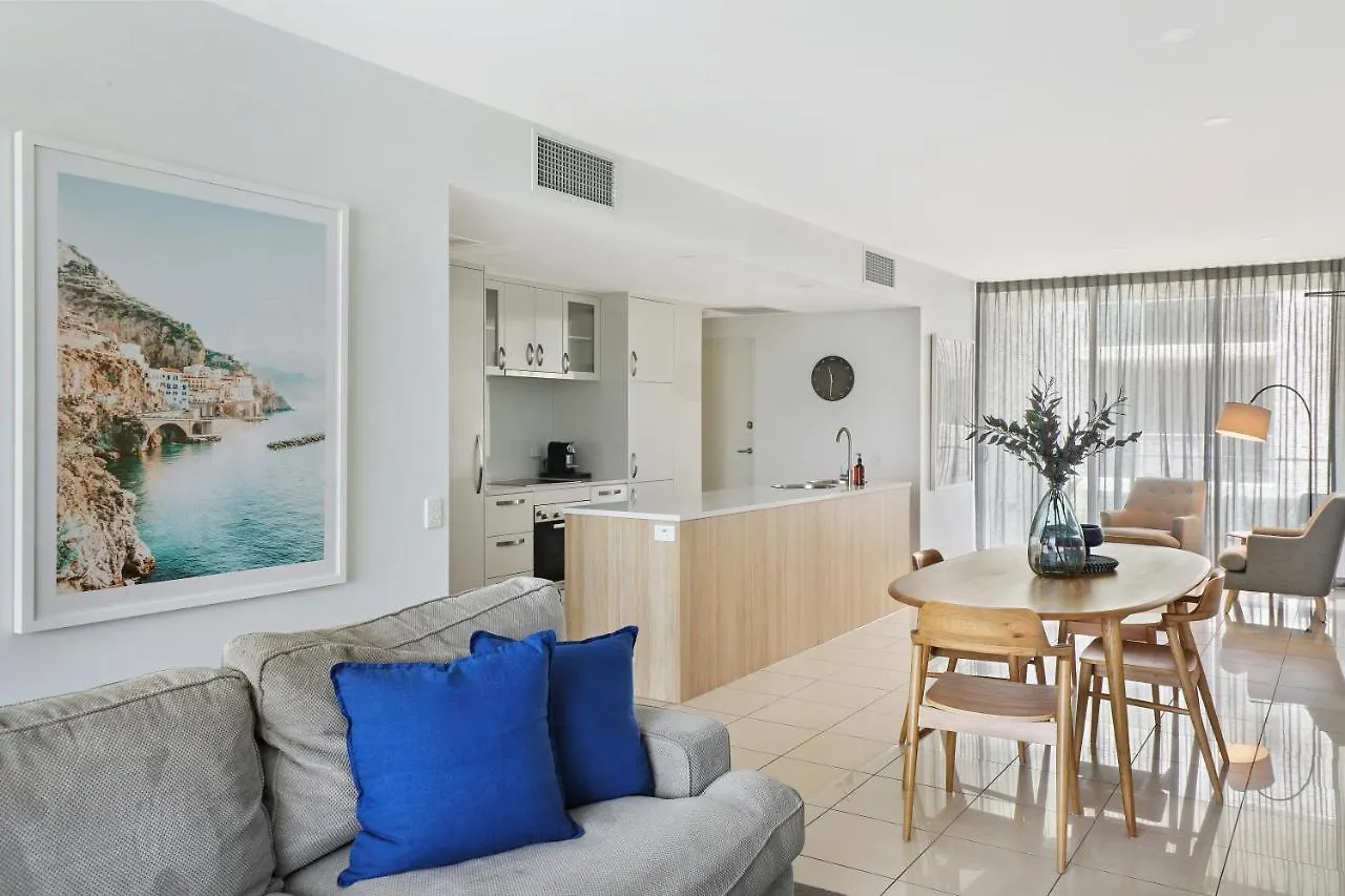 Element On Coolum Beachfront Sunshine Coast 4*,  Австралия