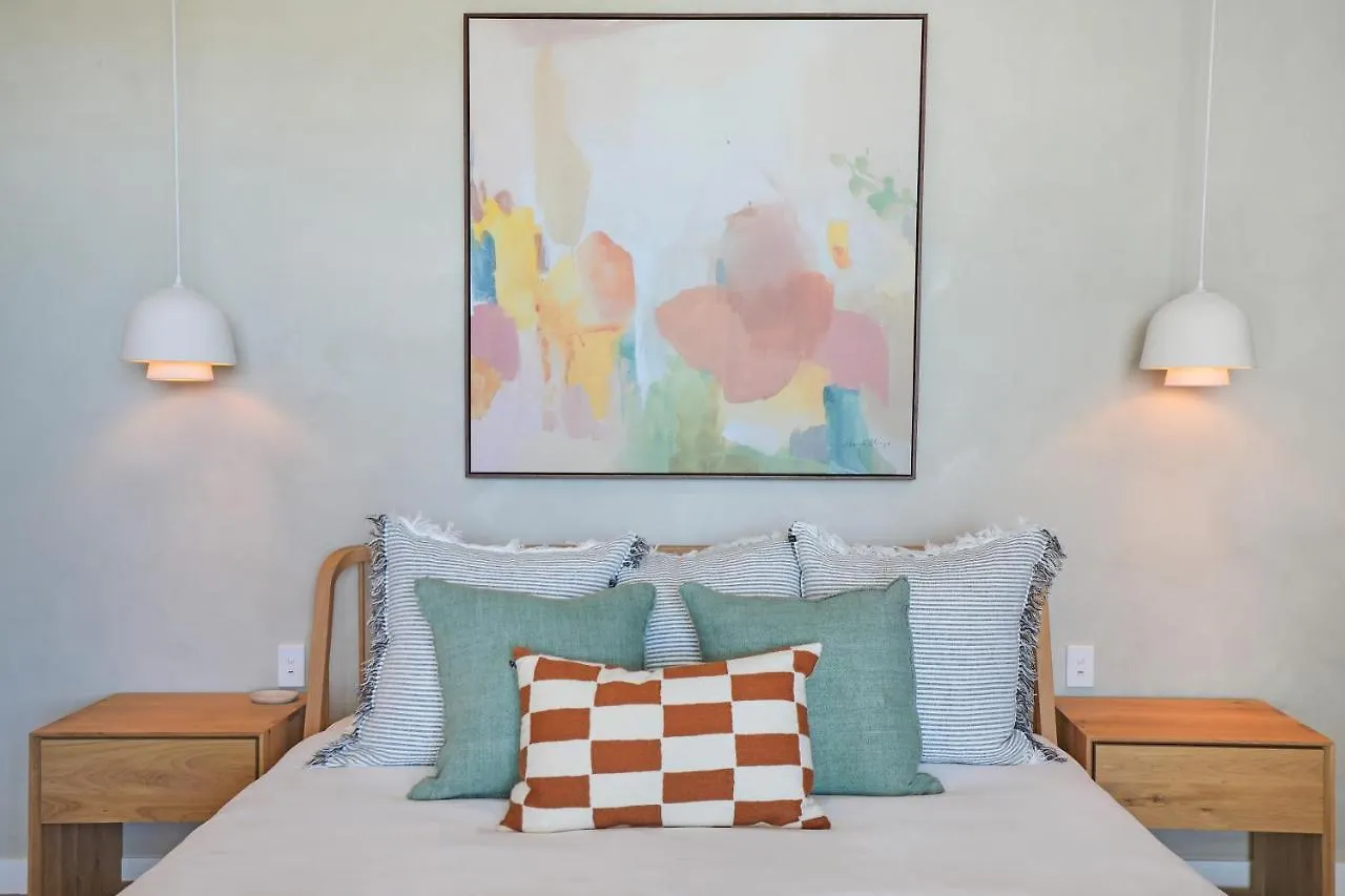 Element On Coolum Beachfront Sunshine Coast Апарт-отель