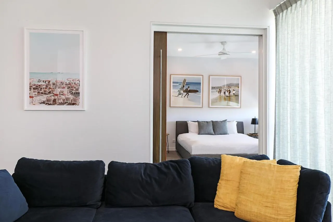 Element On Coolum Beachfront Sunshine Coast Апарт-отель