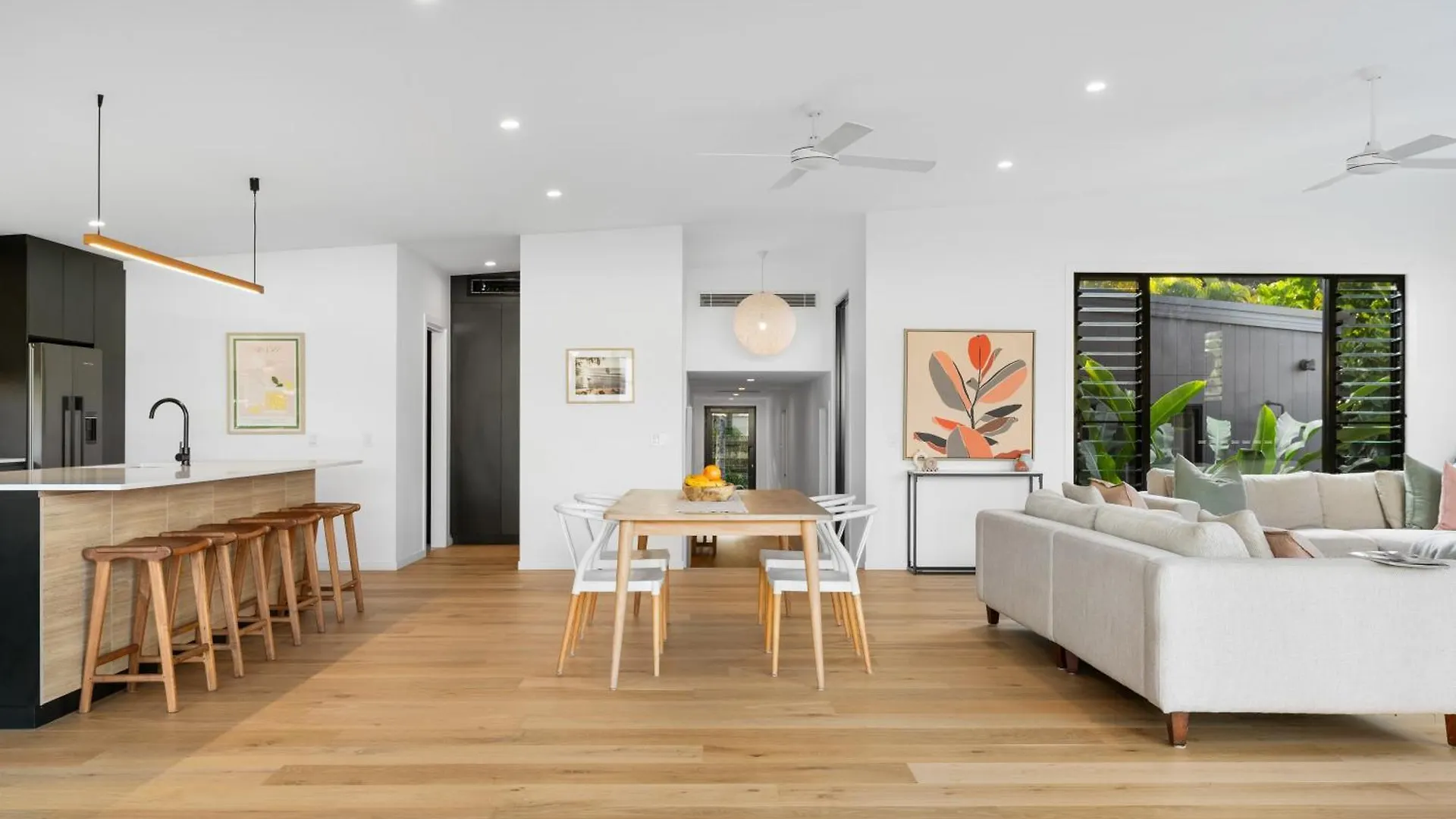 Element On Coolum Beachfront Sunshine Coast 4*,  أستراليا